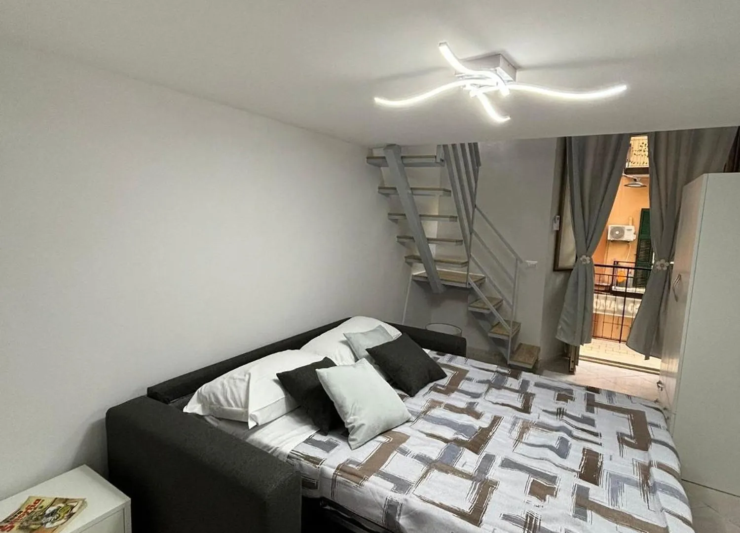 Apartment Lusi Holiday Home Naples Italy